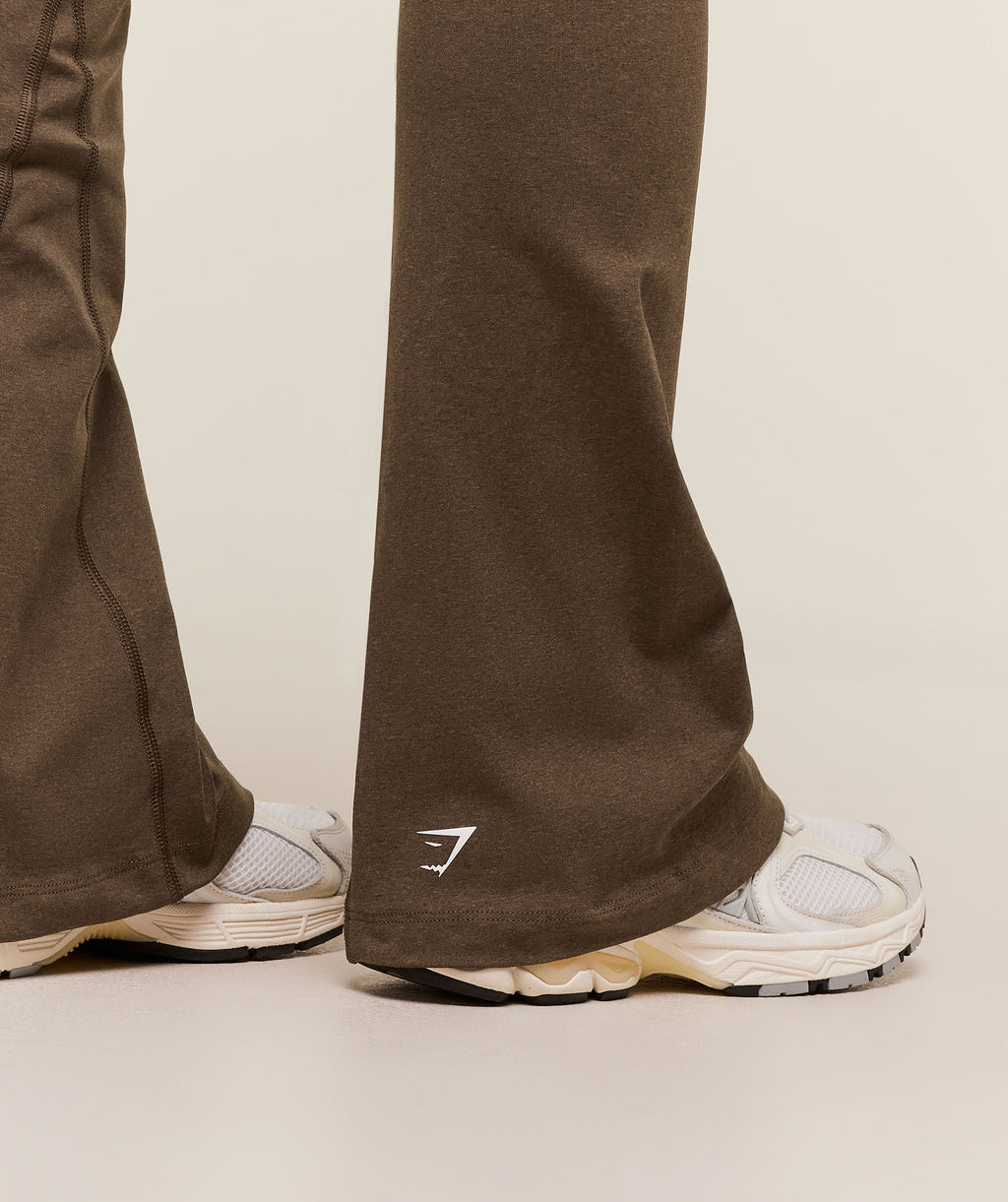 Vital Soft Seamless Flared Legging