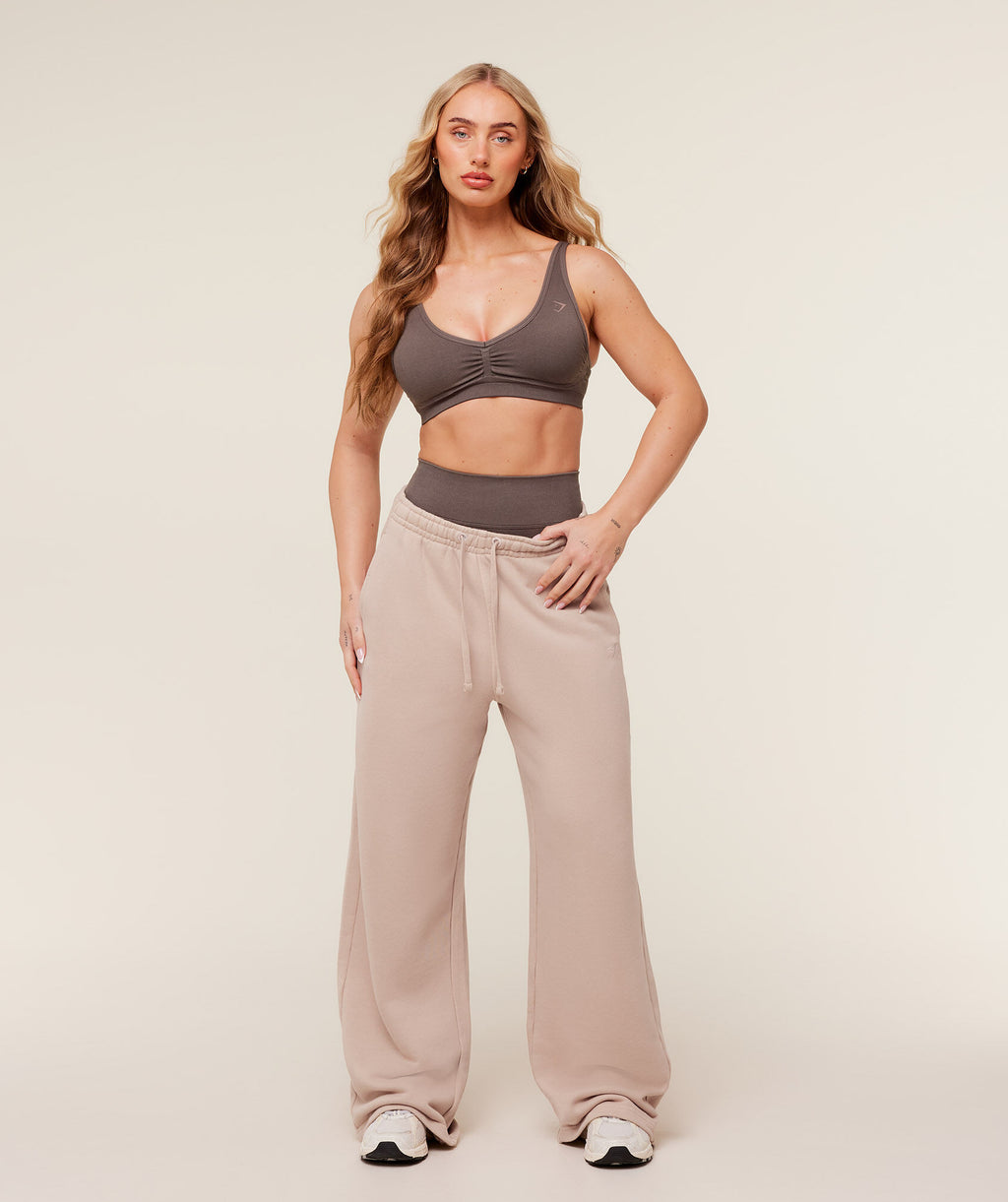 Pump Straight Leg Pant