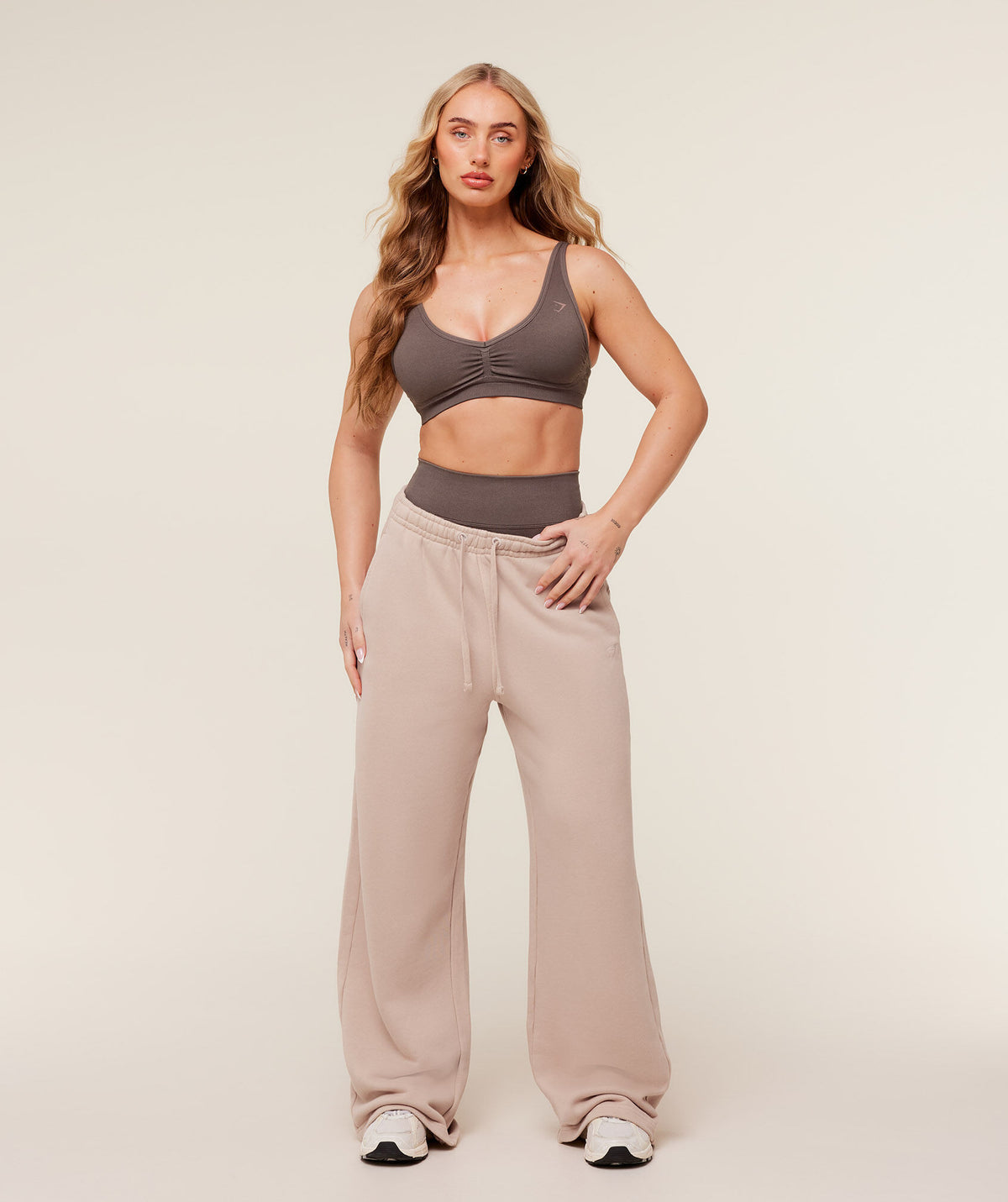 Pump Straight Leg Pant