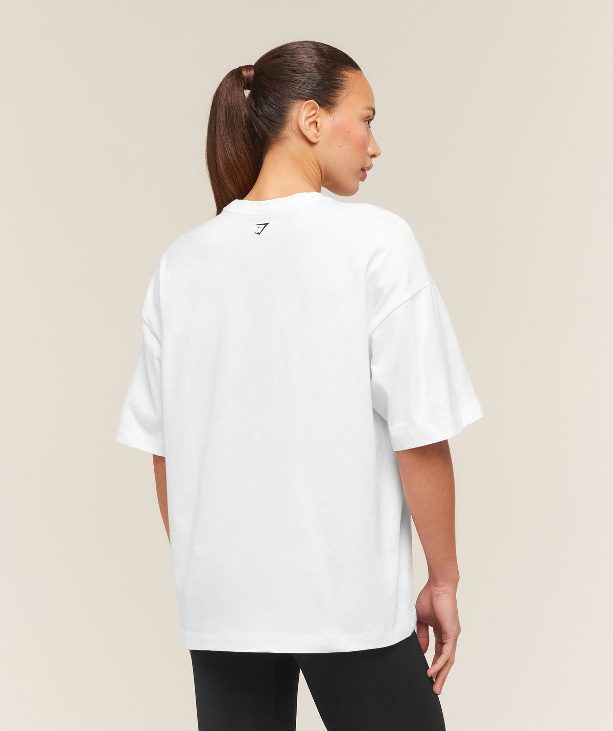 Muscle Mommy Graphic T-Shirt
