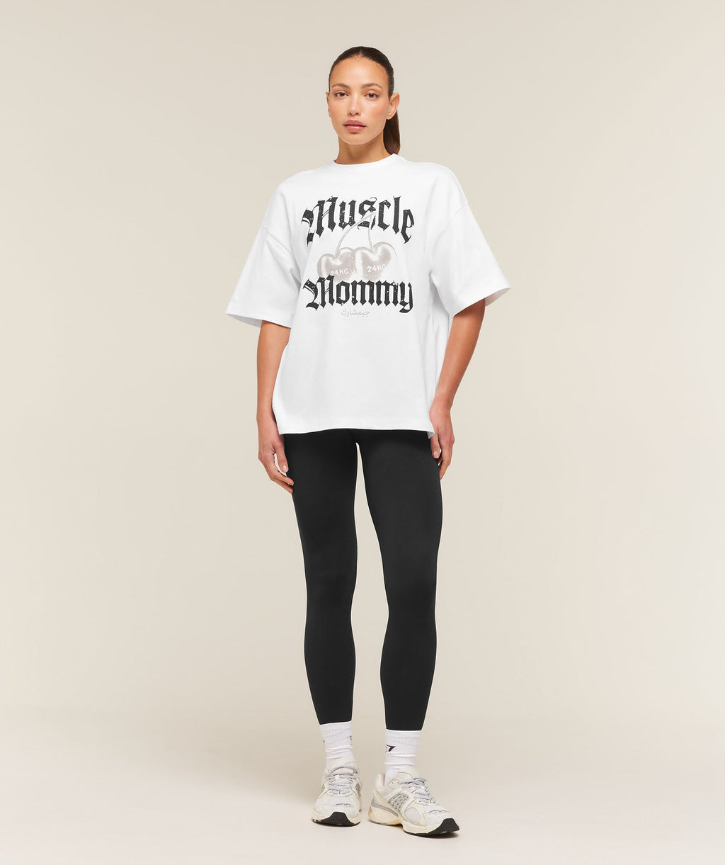 Muscle Mommy Graphic T-Shirt