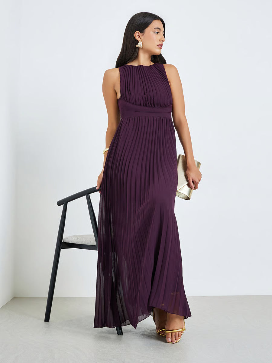 Maroon Pleated Sleeveless Maxi Dress