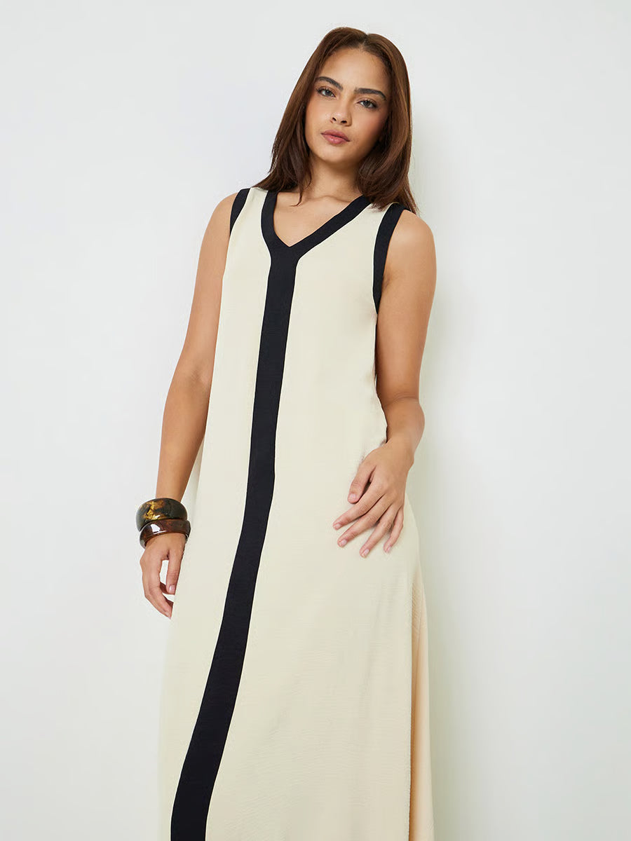 Beige Contrast Trim V Neck Maxi Dress