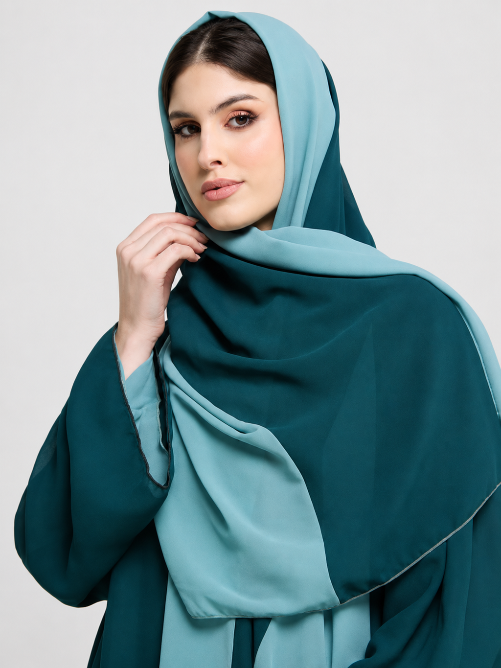 Two Toned Ocean Teal Grace Abaya With Sheila