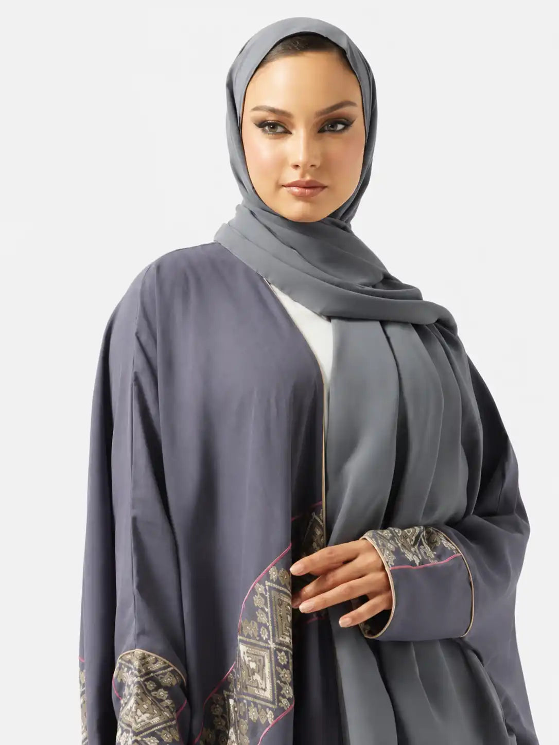 Elegant Grey Printed Open Abaya