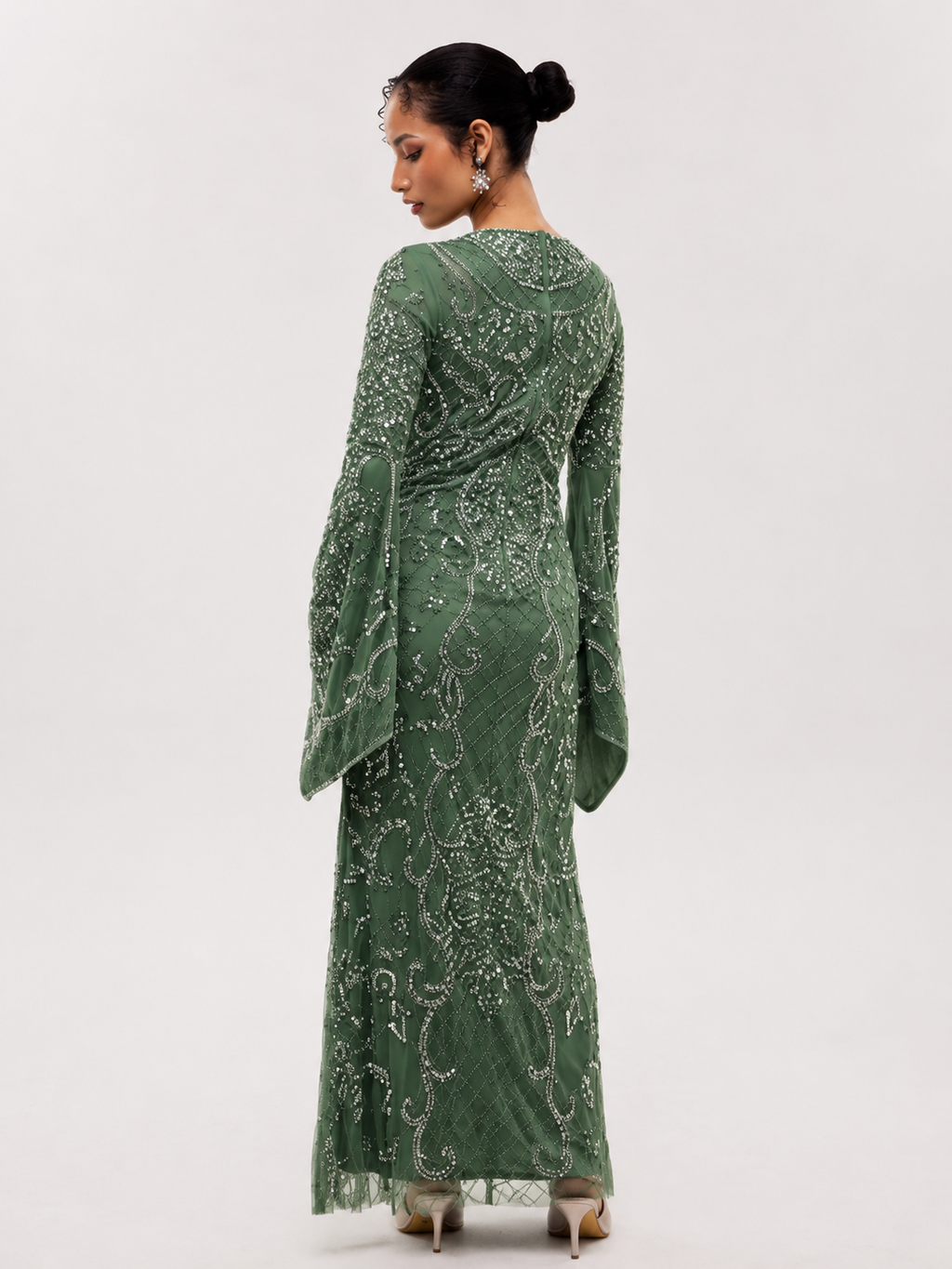 Green Sequined & Beaded Flared Sleeves Straight Women's Evening Maxi Dress