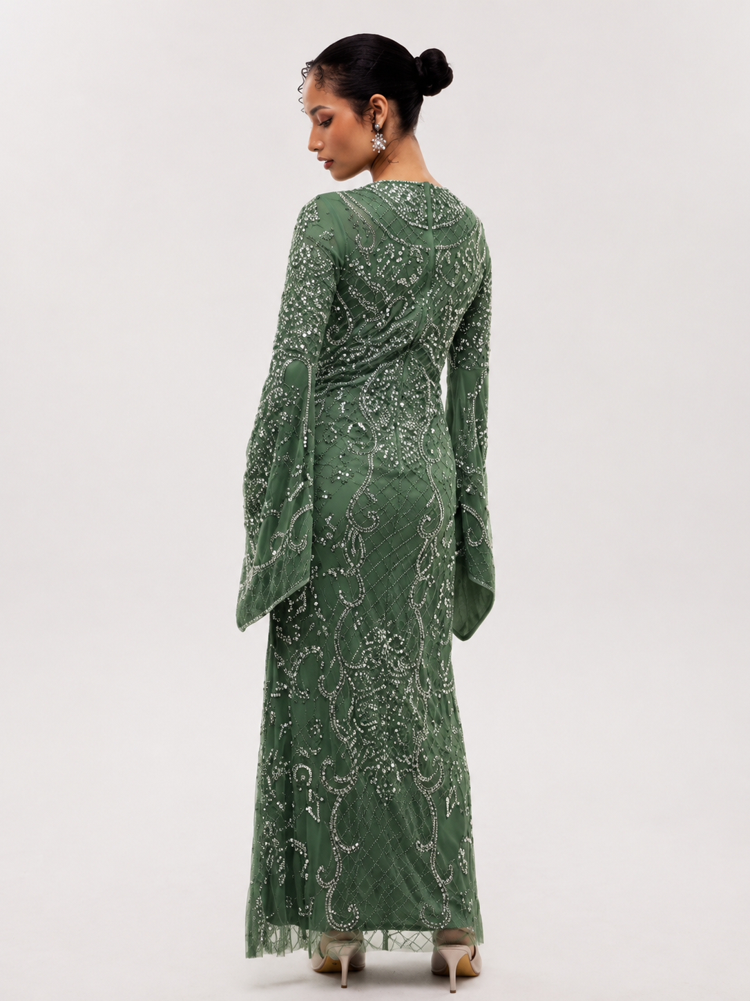 Green Sequined & Beaded Flared Sleeves Straight Women's Evening Maxi Dress