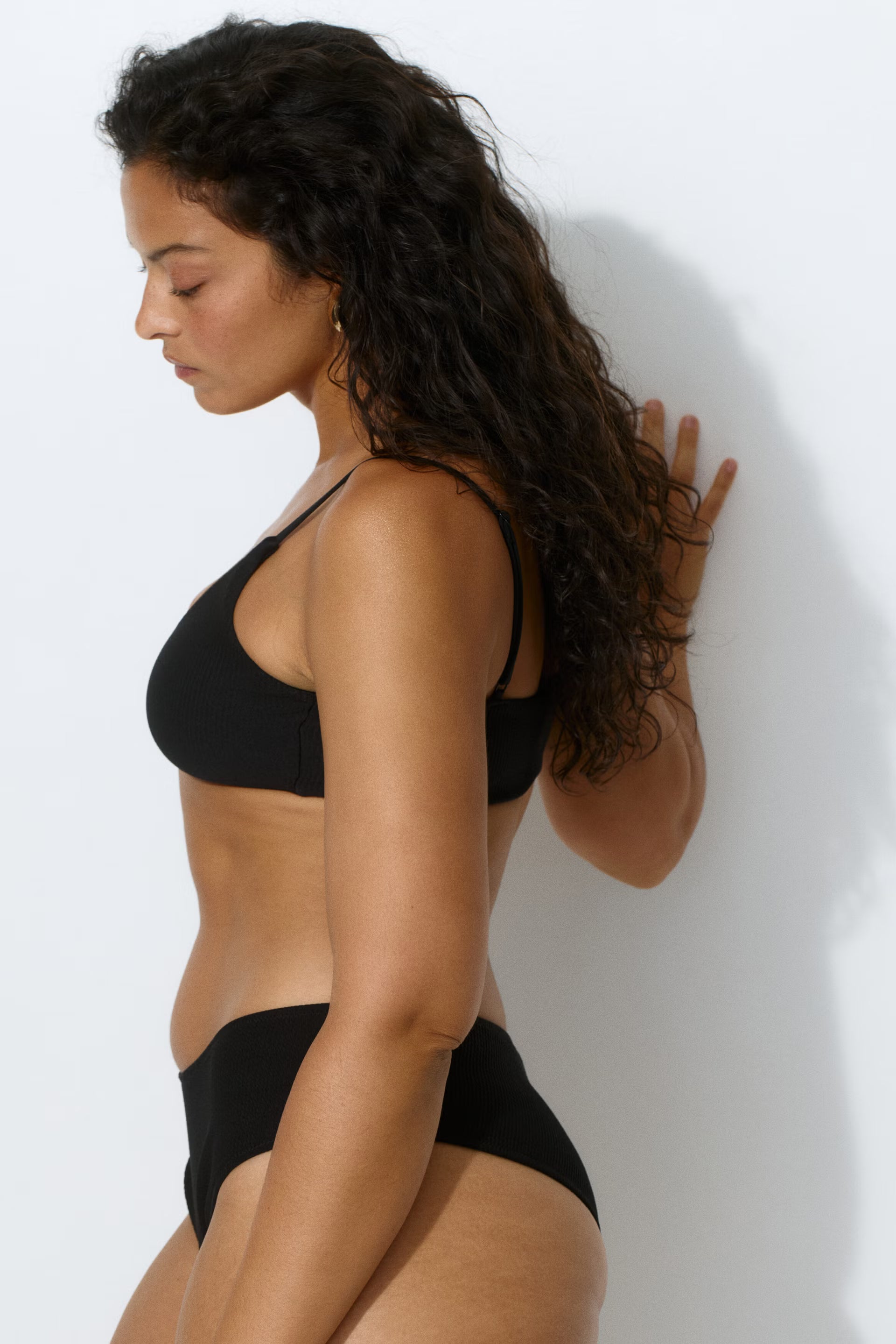 Black Textured U-Wire Bikini Set for Women