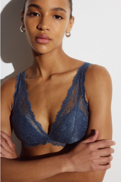 Padded soft lace bra