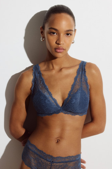 Padded soft lace bra