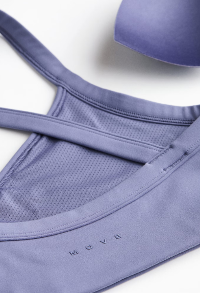 Medium Support Sports bra with SoftMove™